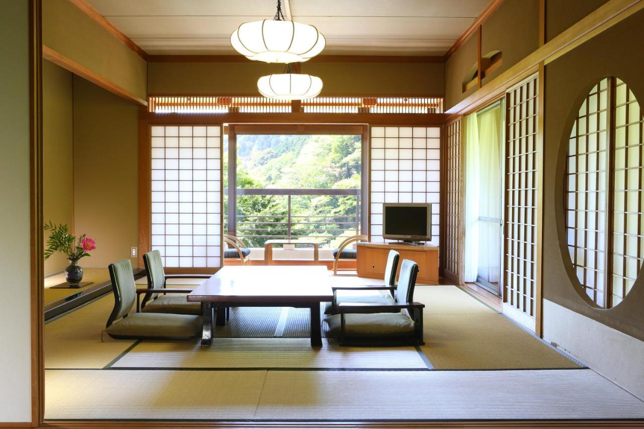 Hotel Oku Yugawara Sansuirou Exteriér fotografie