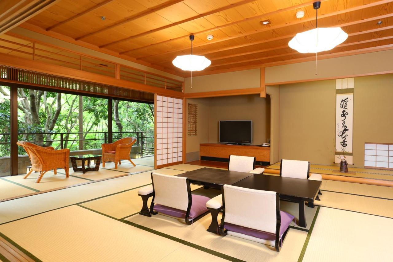 Hotel Oku Yugawara Sansuirou Exteriér fotografie